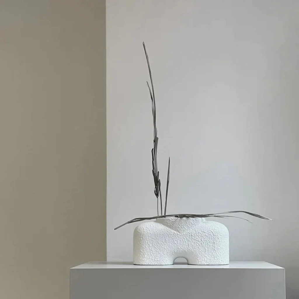 Cobra Vase Fat Medio Bubble White - Image 4