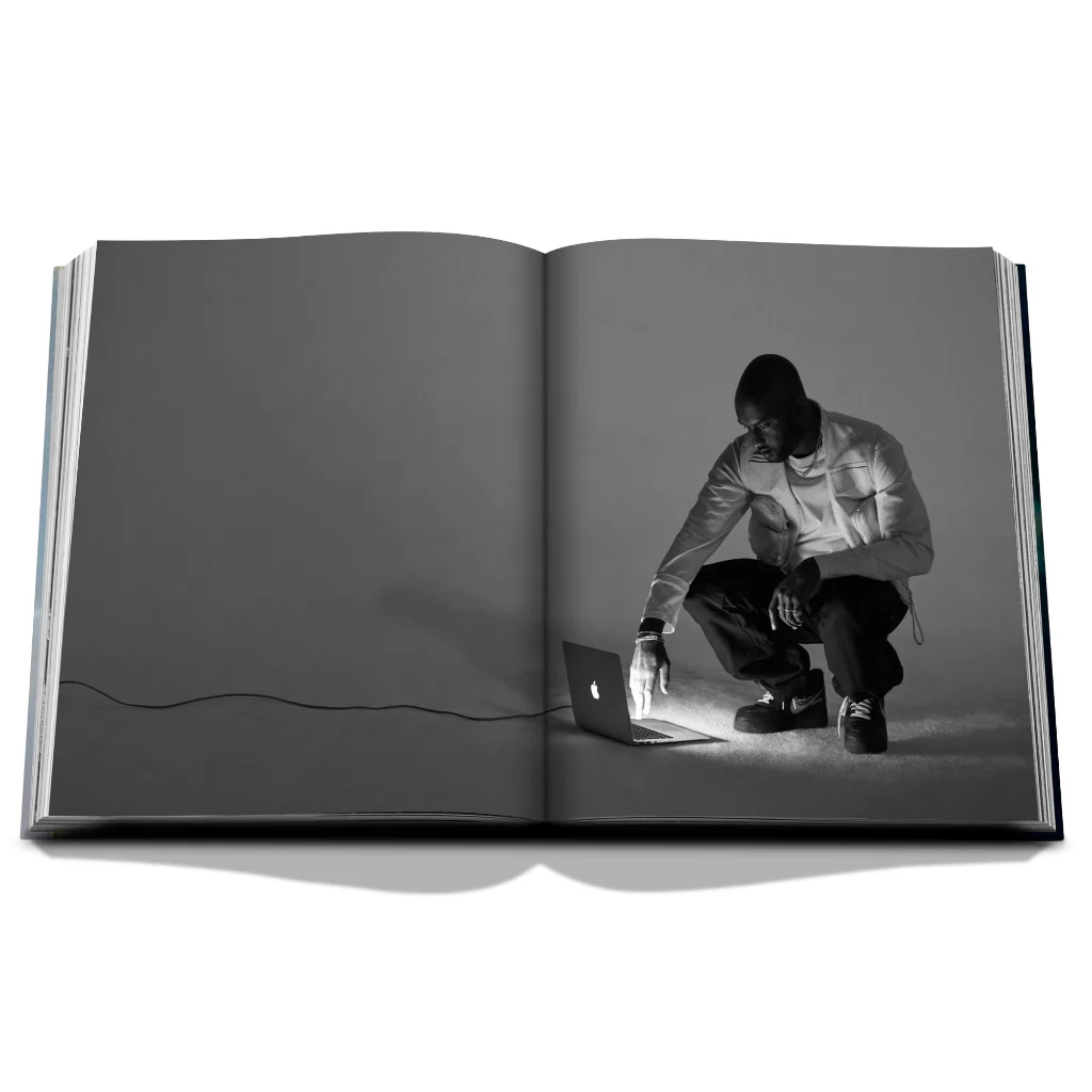 Louis Vuitton Virgil Abloh (Classic Balloon Cover) - Image 8